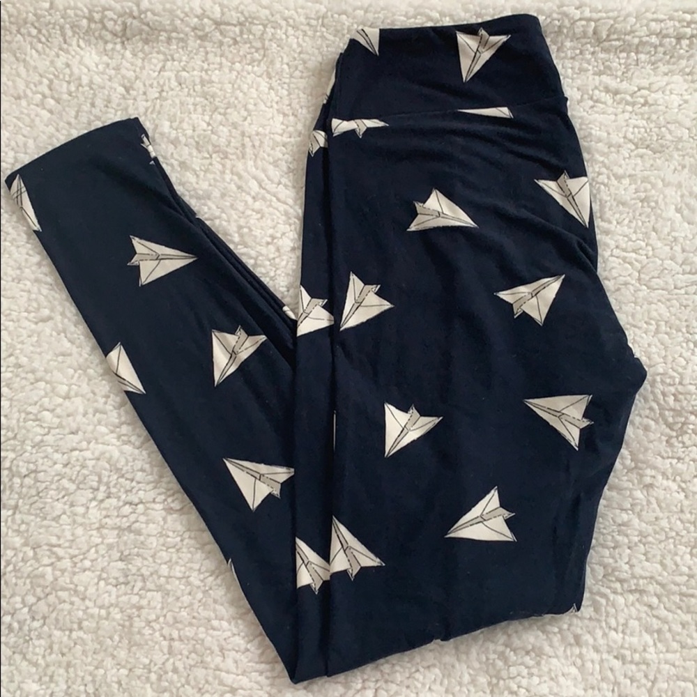 Lularoe one size leggings (2-10)